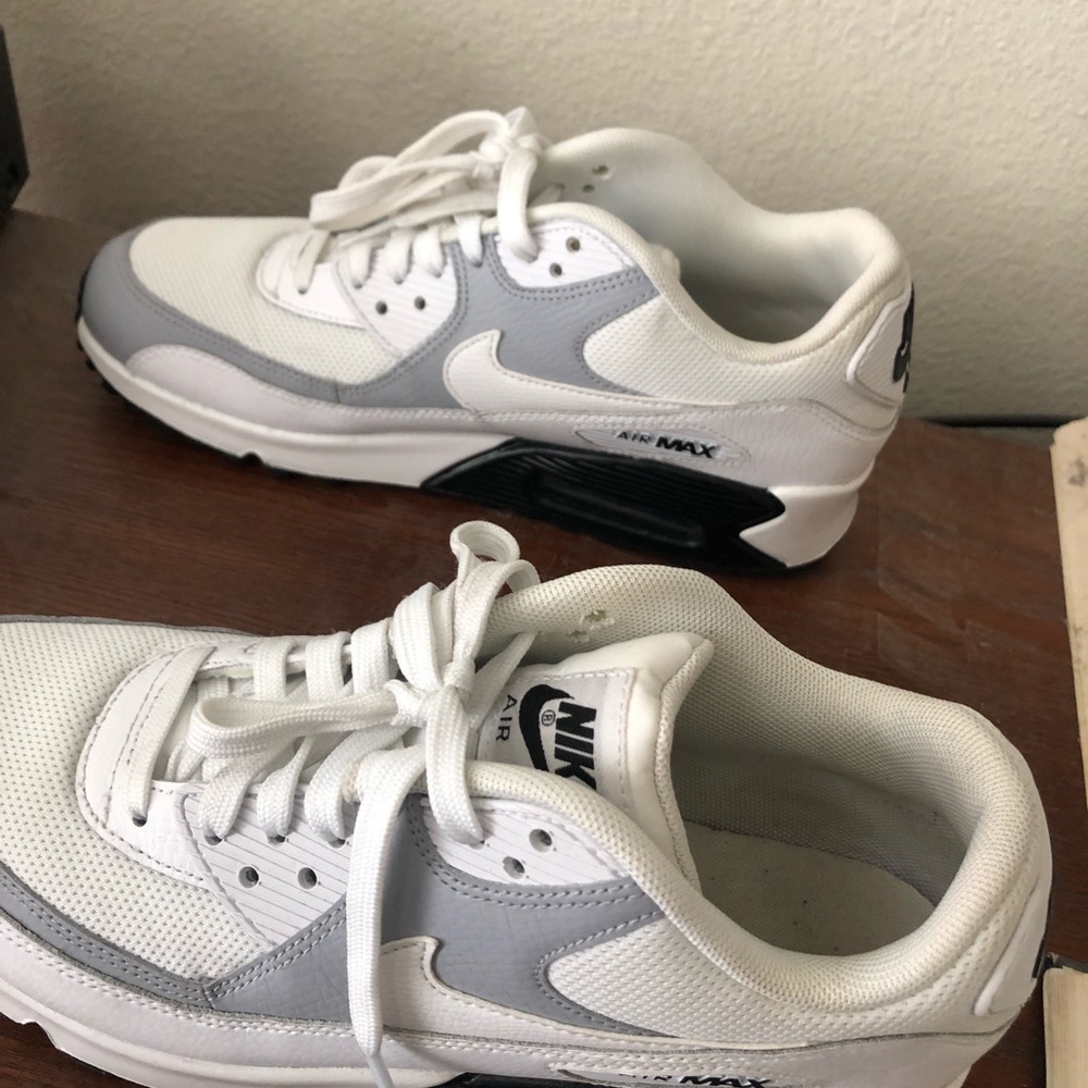 Nike air max shoes